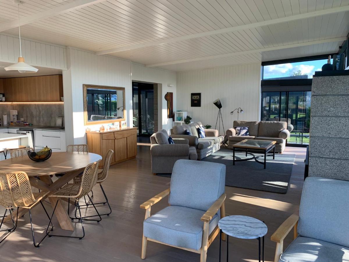 The Admiral Apartment Cooks Beach ภายนอก รูปภาพ